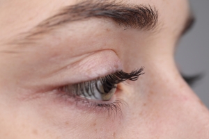 eyebrows closeup - photl website